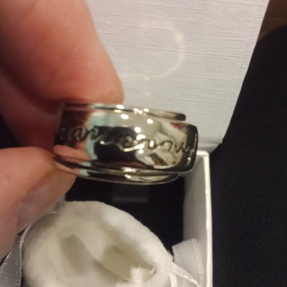 Mint&Lily NWT Silver Fidget ring "I am enough" - Picture 3 of 5